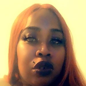 Meet your Posher, Naketa